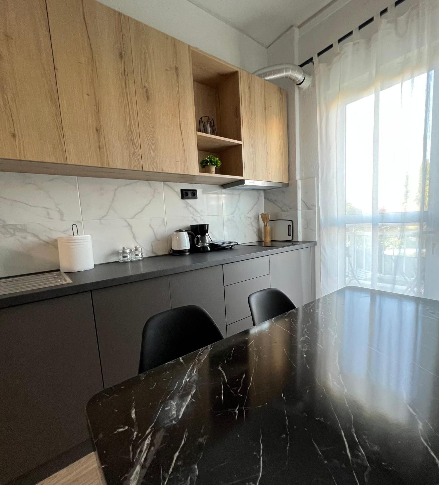 3C Apartment Alexandroupolis Buitenkant foto